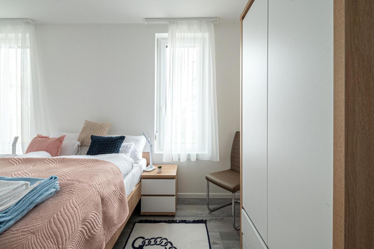 Roze Blue Design Apartments Csopak Exterior photo